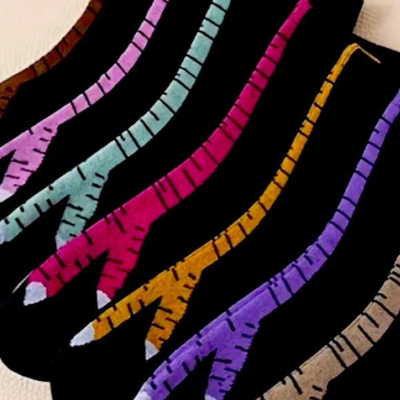 NEW Black & Lilac Chicken Feet Pattern Mid Tube Socks Trendy Funny Jokes Gym - Picture 5 of 5